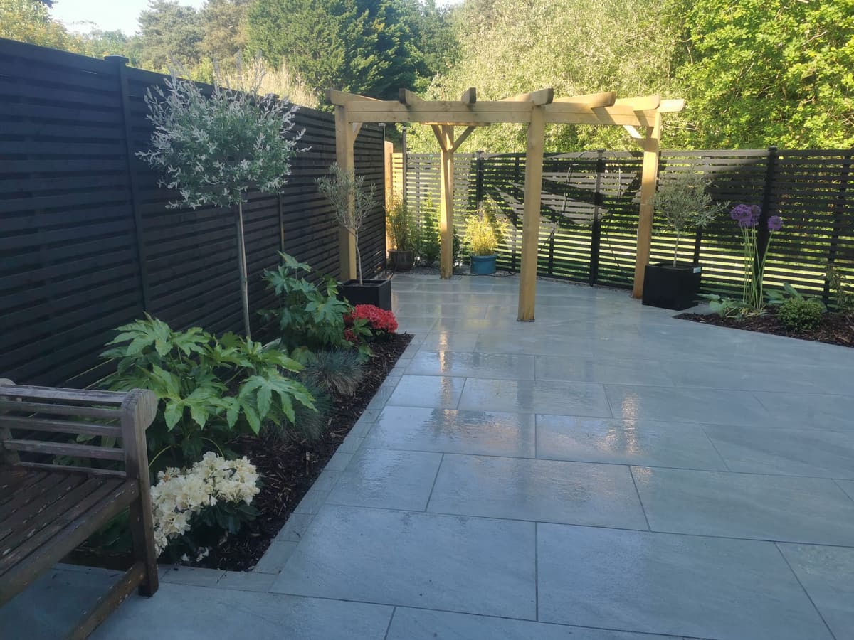 Patios & Paths by Stone Valley Landscapes
