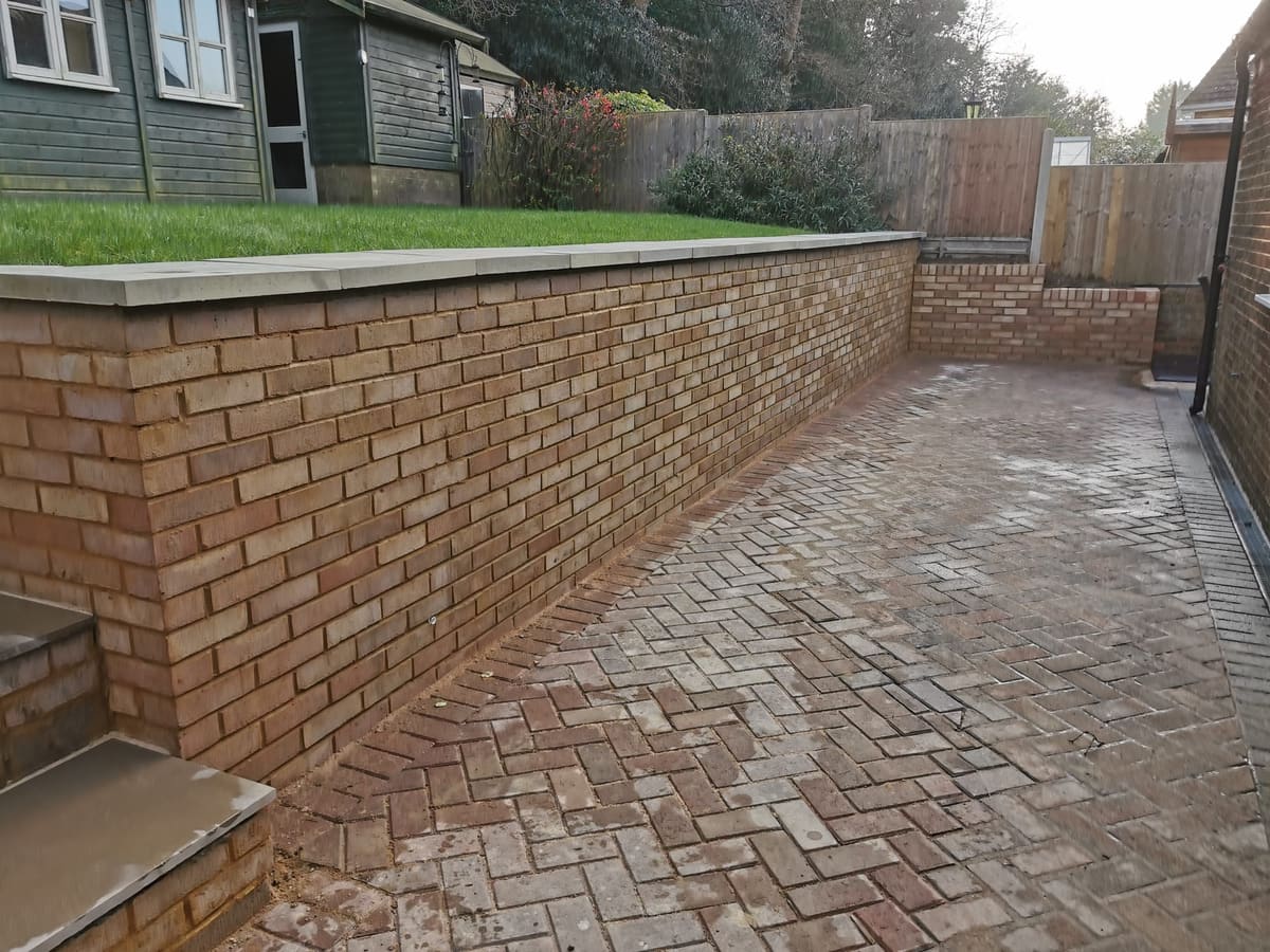 Walls, Steps & Retaining by Stone Valley Landscapes